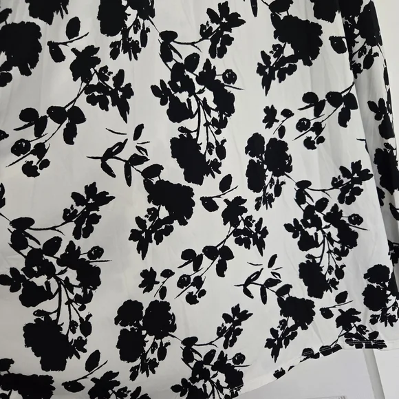 Robert Louis Black and White A-Line Maxi Skirt - Picture 8 of 10